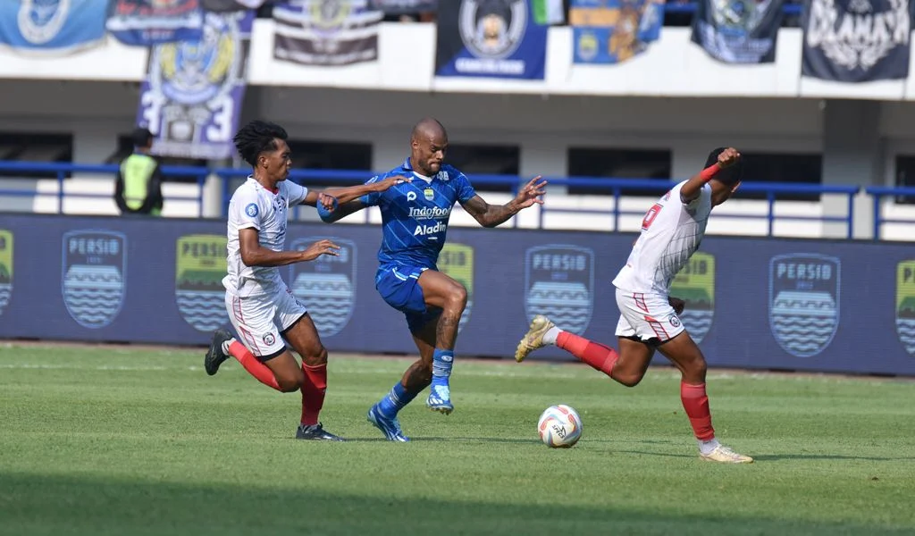 Alarm Persib Bandung Pasca Imbang 0-0 dengan Arema FC, Titik Krusial Menuju Akhir Liga 1 2025/2026