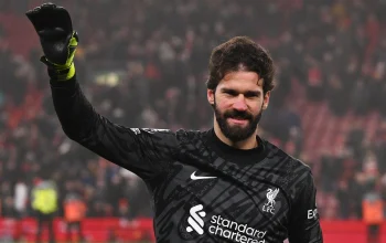 Alisson Becker diambang Kepindahan: Juventus Siapkan Swap Deal Besar untuk Liverpool