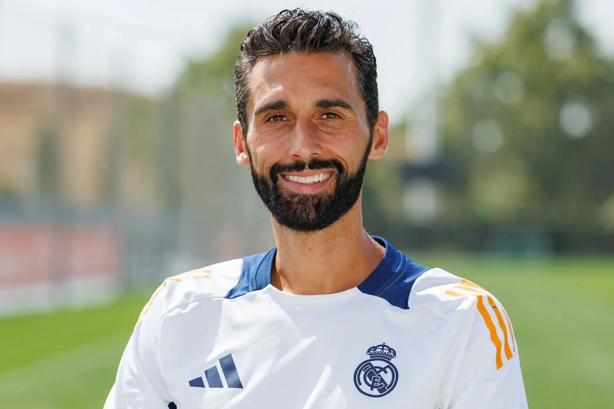 Arbeloa Tegaskan Real Madrid Tak Perlu Keajaiban Lawan Bayern Munich: Analisis Mendalam