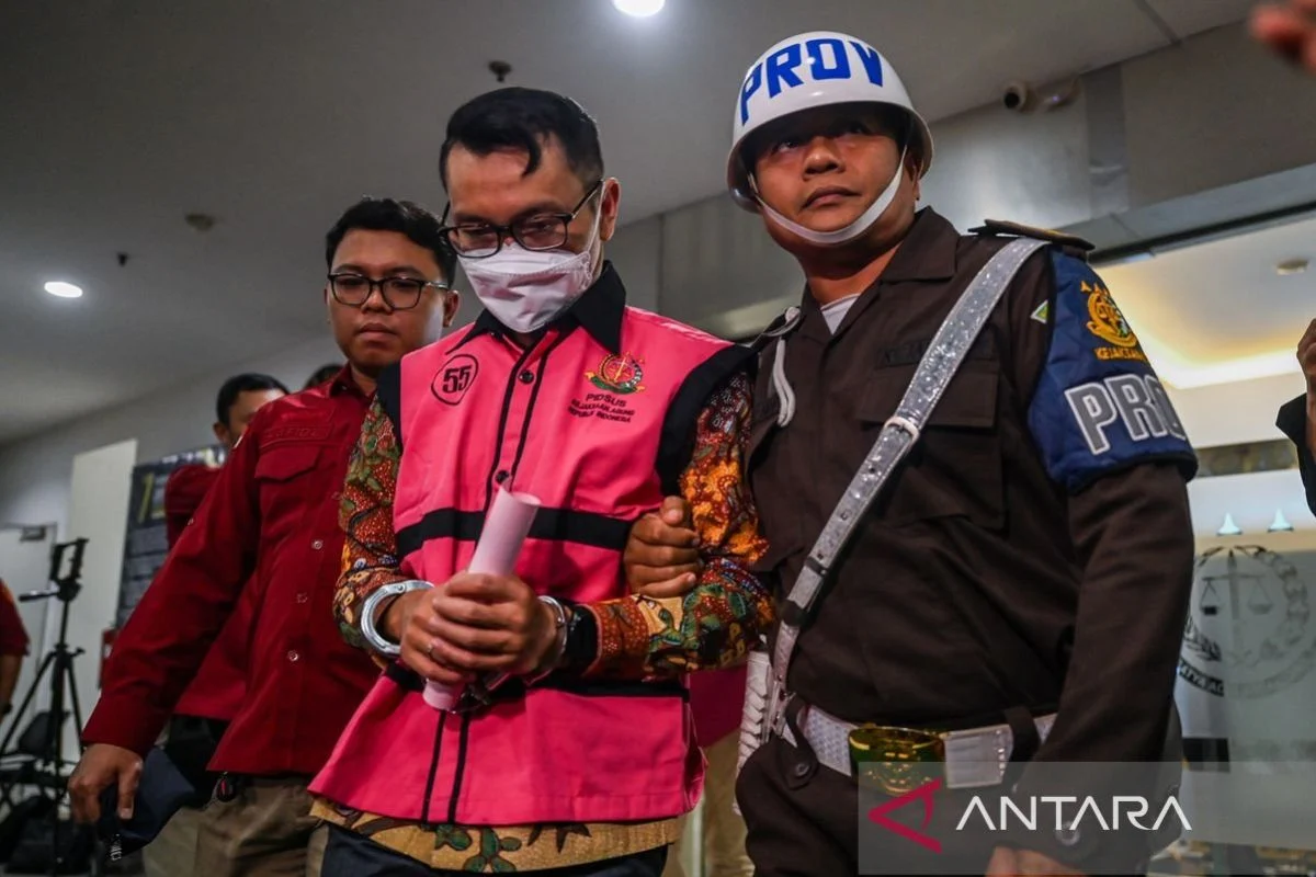 Arinal Djunaidi Dijatuhi Tersangka Korupsi Migas Rp 271 Miliar: Skandal, Penahanan, dan Dampak Politik