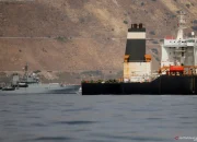 AS Sanksi Kapal China yang Lewati Selat Hormuz: Klarifikasi Video Hoaks dan Dampak Geopolitik