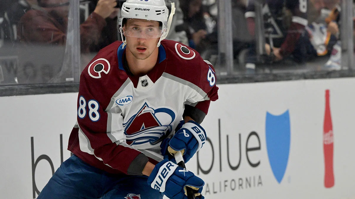 Avalanche Sweep Kings 4-0, MacKinnon Bersinar dalam Penutup Seri di Crypto.com Arena