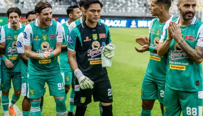 Bonek Pusing! Persebaya Surabaya Tersungkur 0-1 di Babak Pertama Derbi Suramadu