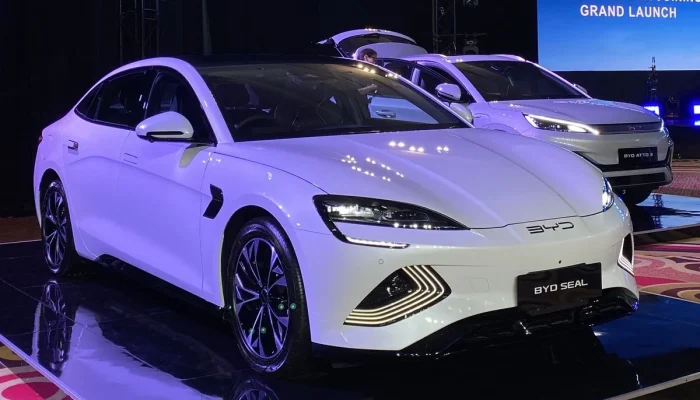 BYD Indonesia Dihadapkan pada Keluhan Akbar Faizal: Mobil Listrik BYD Seal Mengalami Gangguan Teknis dan Penanganan Lambat