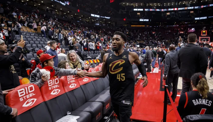 Cavaliers vs Raptors Game 4: Mitchell & Harden Target Bounce‑Back Amid Toronto Roar