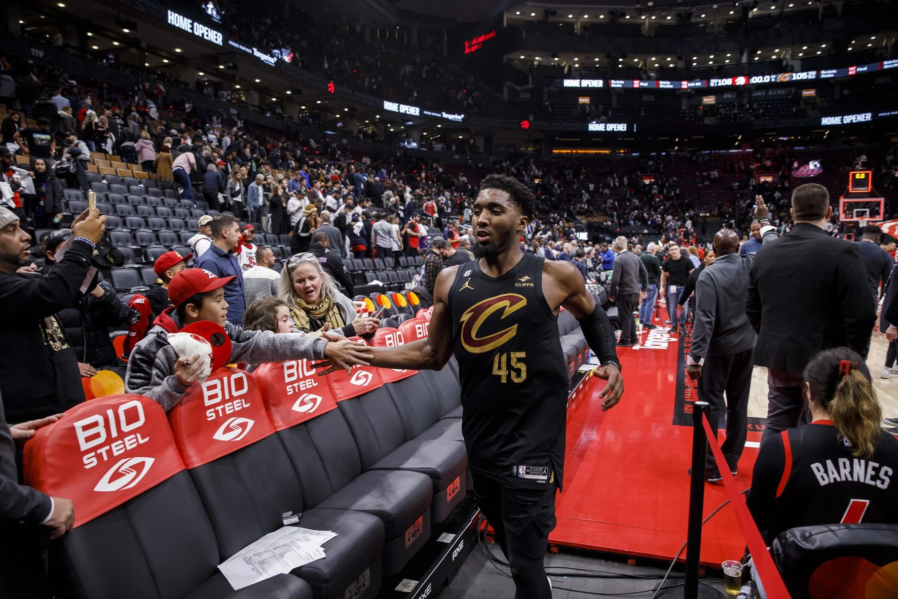 Cavaliers vs Raptors Game 4: Mitchell & Harden Target Bounce‑Back Amid Toronto Roar