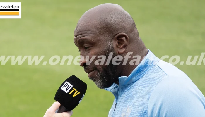 Darren Moore Siap Bangkitkan Barnsley Usai Lepas Port Vale: Apa Tantangan Baru?