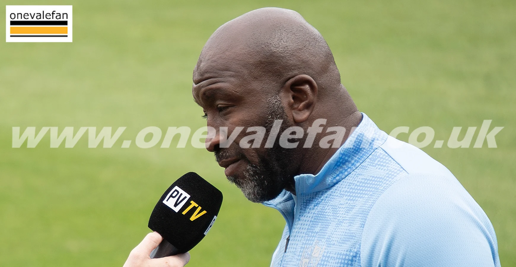 Darren Moore Siap Bangkitkan Barnsley Usai Lepas Port Vale: Apa Tantangan Baru?