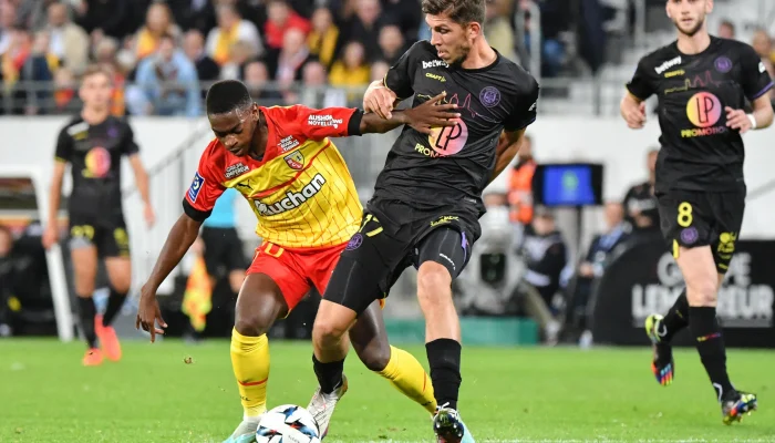 Drama Lens vs Toulouse: Kemenangan 4-1 Lens Bawa Harapan Final Coupe de France dan Kontroversi