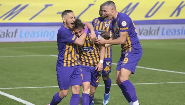 Drama Penyelamatan Eyüpspor: Kalah 2-1 dari Samsunspor di Laga Penentu di Turkish Super Lig 2026