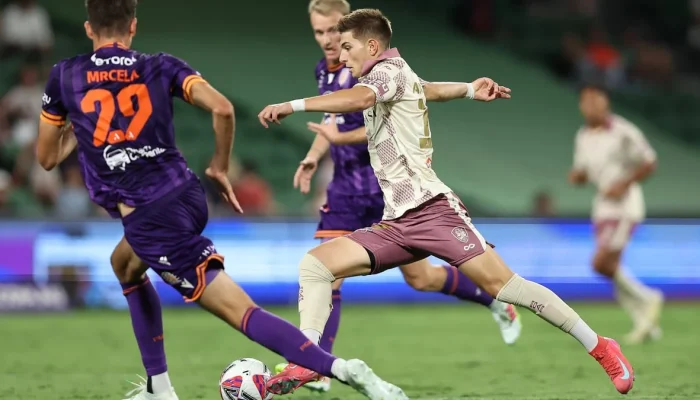 Drama Seru Perth Glory vs Brisbane Roar di A-League Men 2025-26