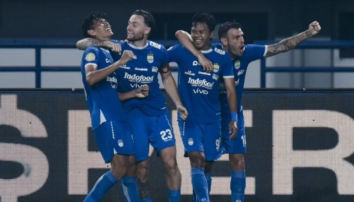Dua Klub Liga 1 Siap Pecah Rekor Kejutan: Persib yang Tak Tersentuh 8 Tahun vs Borneo (atau Persija)