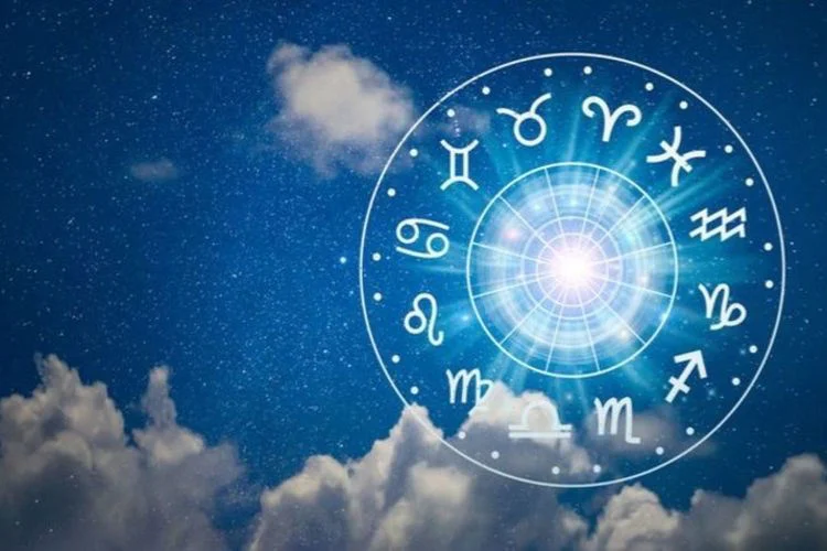 Empat Zodiak Dapat Berkah Besar Zodiac dari Semesta pada Selasa, 21 April 2026: Tenang, Bahagia, dan Rezeki Mengalir