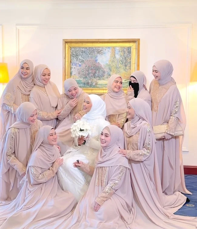 Gemerlap Halal Bihalal Shella Saukia: Fuji, Dinda Hauw, dan Sejumlah Artis Bergabung di Jakarta