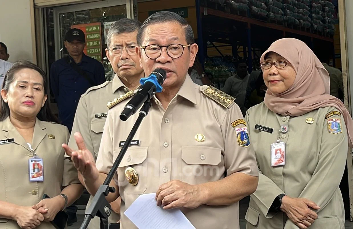 Gubernur Pramono Anung Perintahkan Pembasmian Ikan Sapu‑Sapu di Seluruh Jakarta: Upaya Besar Menghadapi Invasif yang Mengancam Ekosistem Sungai