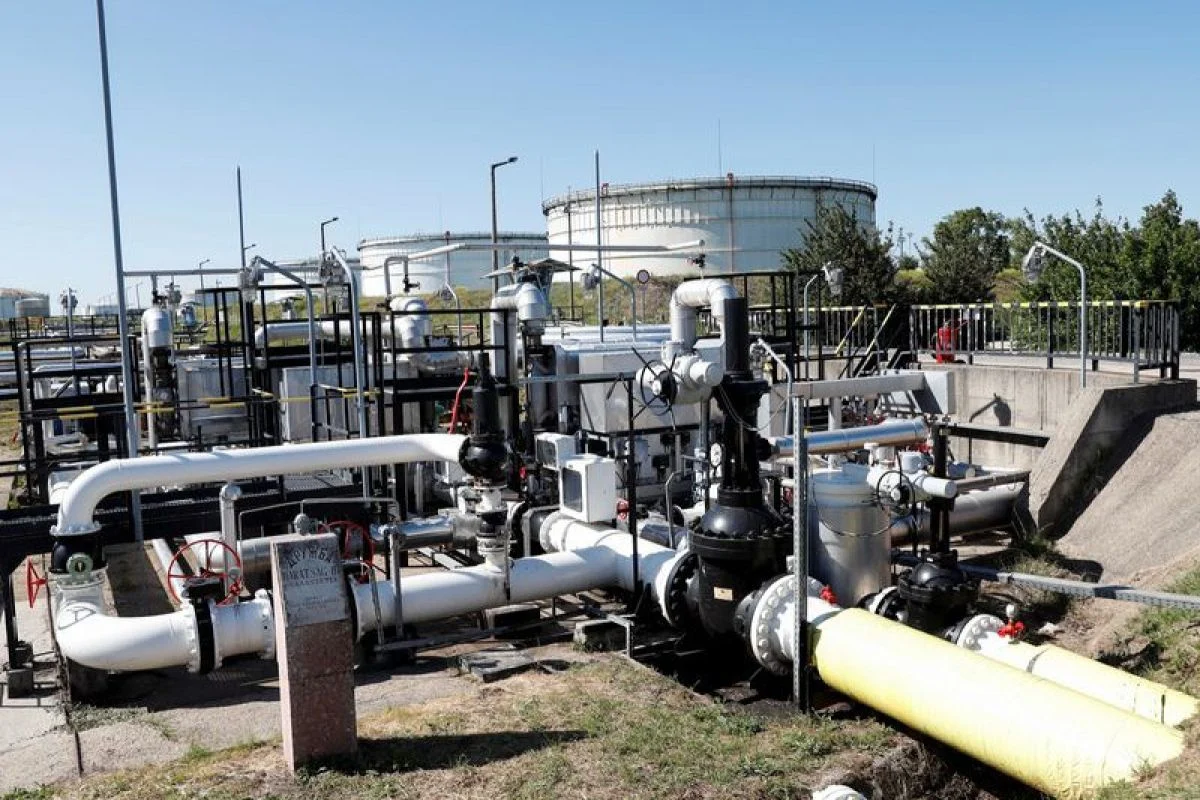 Hungaria Murka: Ukraina Didesak Alirkan Minyak Rusia Lewat pipa Druzhba, Zelensky Dituding Mainkan Politik Energi Eropa