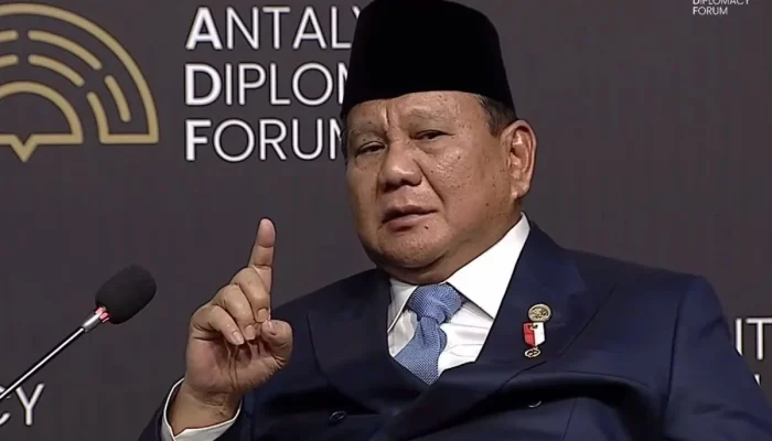 Indonesia Otoriter: Pakar Tata Negara Ungkap Realitas Demokrasi yang Menghilang