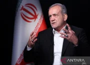 Iran Tidak Bernegosiasi: Presiden Pezeshkian Tegaskan Tidak Ada Tawaran di Bawah Tekanan AS