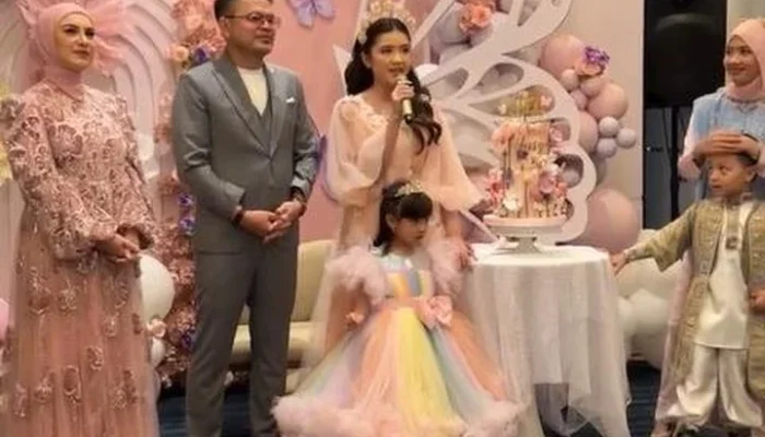 Irish Bella Rayakan Ultah di Tengah Vonis 7 Tahun Ammar Zoni, Senyum Haldy Sabri Jadi Sorotan