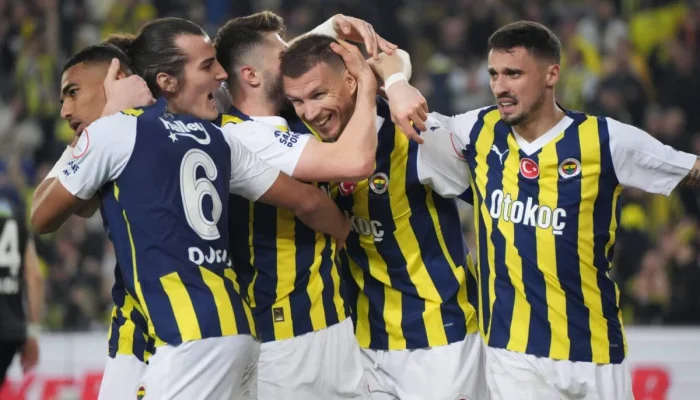 Istanbul Basaksehir Siapkan Kejutan Besar di Laga Penentu melawan Fenerbahçe