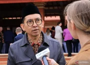 Ita Fatia Nadia: Saya Tidak Akan Berhenti Menuntut Fadli Zon