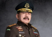 Jaksa Agung Burhanuddin Tunjuk 14 Kajati Baru, Dari Jawa Barat hingga Sumatra Utara, Serta Tegas Larang Kriminalisasi Kepala Desa