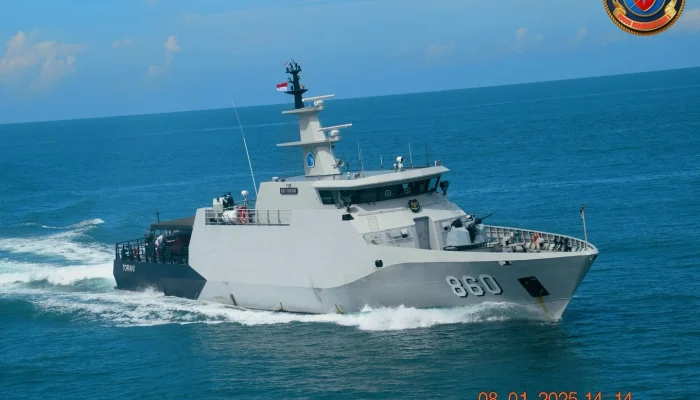 Kapal Perang AS di Selat Malaka, DPR Desak Pemerintah Tegaskan Sikap Netral Indonesia