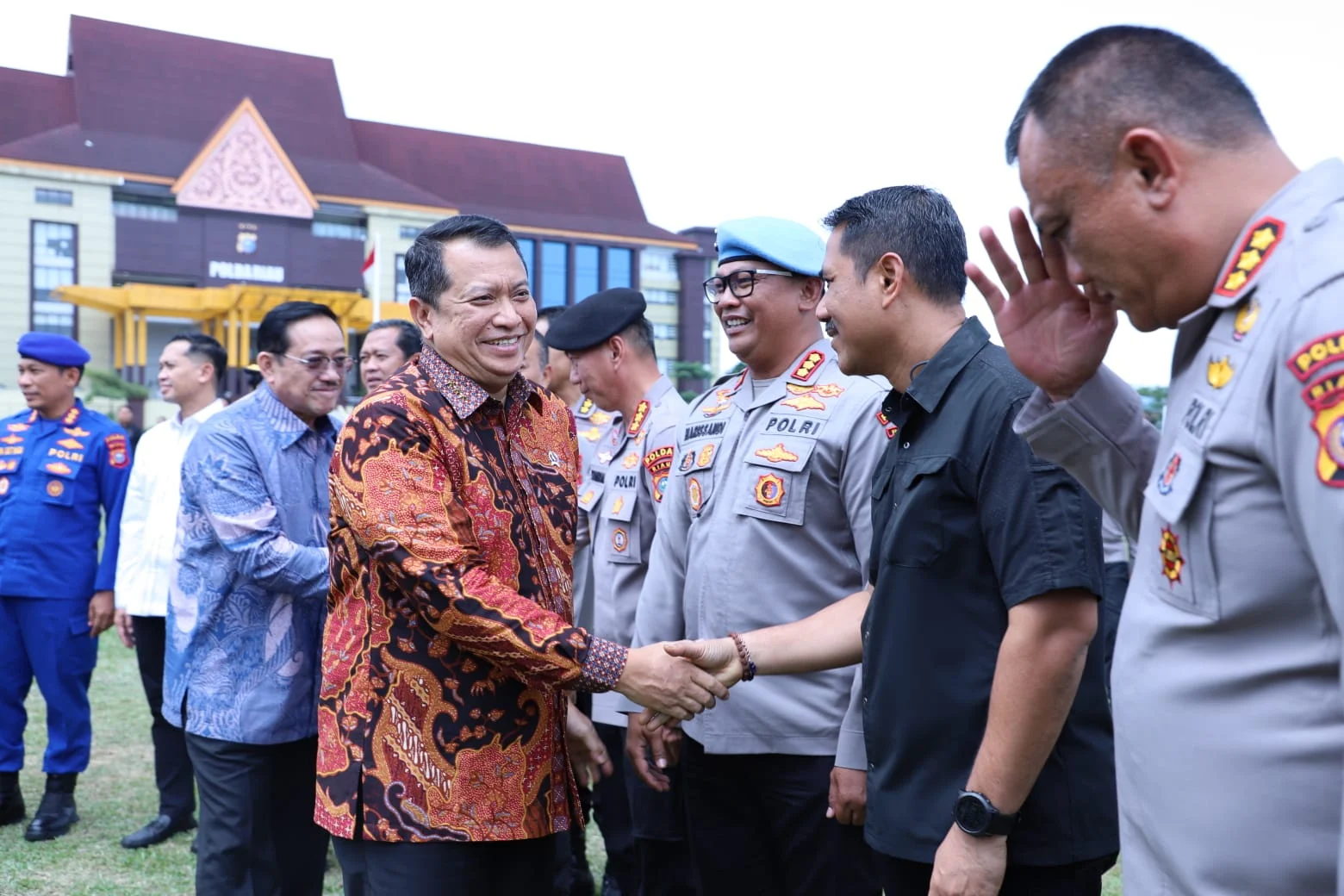 Kapolda Riau Minta Maaf, Janjikan Reformasi Polri Usai Ricuh Panipahan