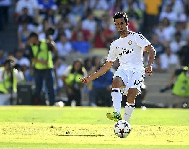 Kebobolan Menit 90 Goyang Real Madrid: Arbeloa Dipertanyakan, Juara Semakin Jauh