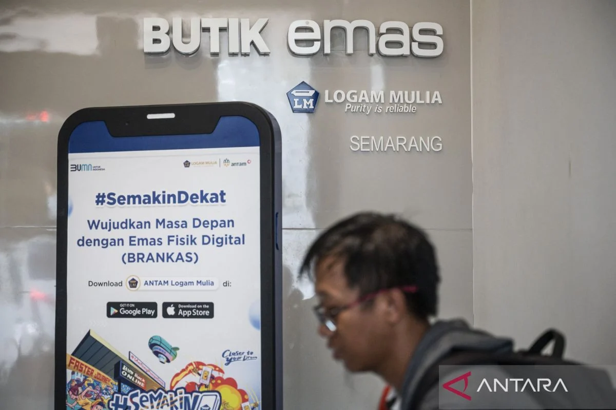 Kompak Turun! Harga Emas Pegadaian Antam Tetap, UBS Naik, Galeri24 Turun pada Kamis (23/4)