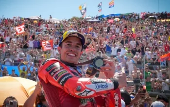 Kontroversi Marc Marquez Masuk Rumput di Sprint GP Jerez 2026: Mengapa Tak Diberi Penalti?