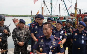 Kontroversi pajaki kapal Selat Malaka: Ide Purbaya, Penolakan Regional, dan Risiko Konflik