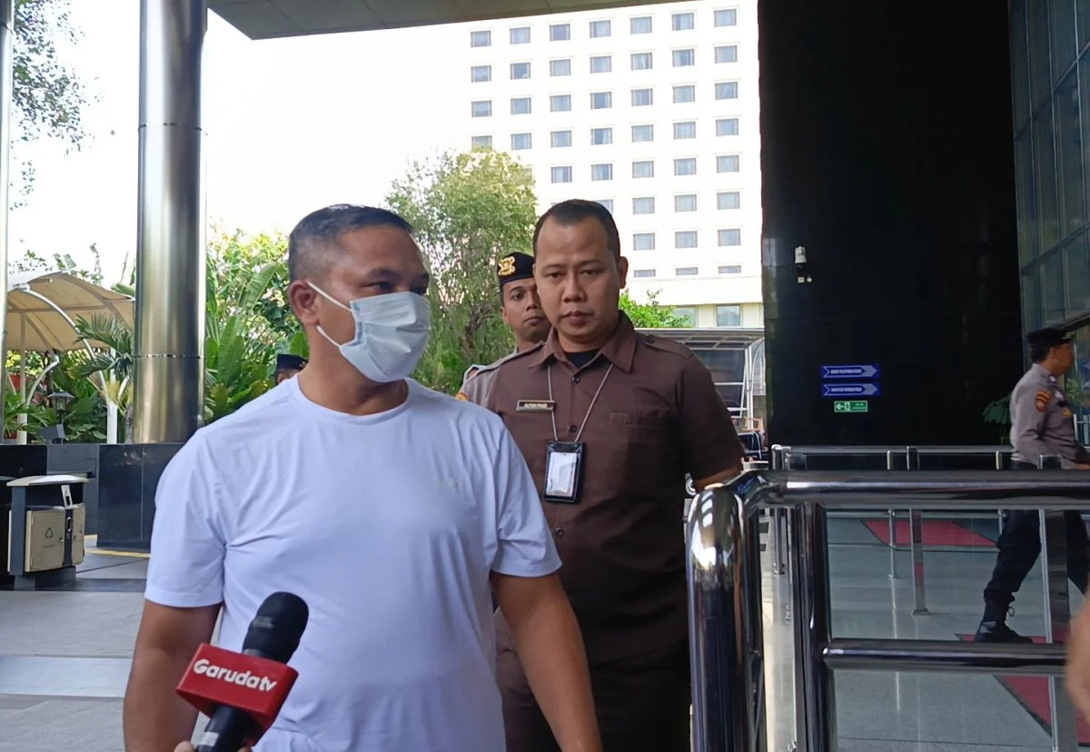 KPK Tahan Ajudan Abdul Wahid, Saksikan Detil Penyelidikan Kasus 'Jatah Preman' yang Mengguncang Riau