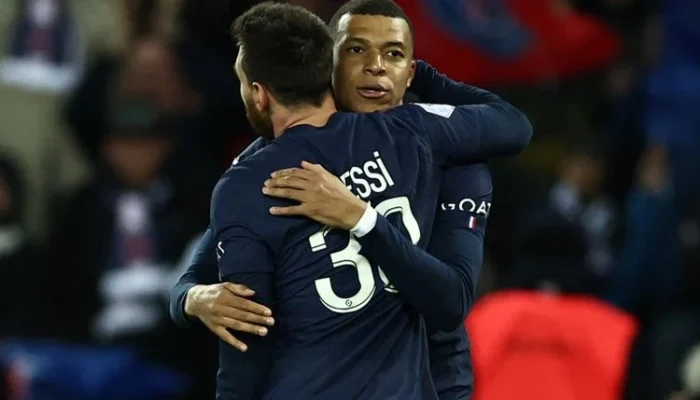 Lens Menaklukkan Toulouse dengan Drama Penuh Tembakan dan Kejutan Pemain: Kemenangan yang Membawa Mereka Dekat PSG