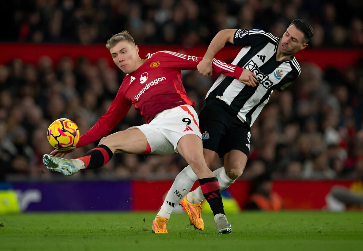 Man United Tersungkur di Old Trafford Usai Libur Panjang: Analisis Kegagalan dan Dampaknya pada Liga Inggris