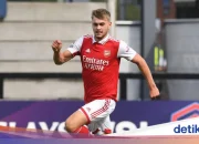 Mantan Kiper Arsenal Alex Manninger Meninggal Dunia Tertabrak Kereta di Salzburg, Dunia Sepak Bola Berduka