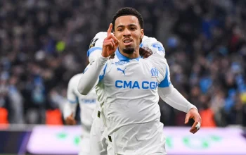 Marseille Gagal Manfaatkan Ethan Nwaneri, Bos Beye Tegur dengan Kata Tajam