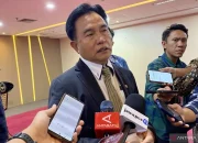 Menko Yusril Bentak: Akademisi Feri Amsari Bebas Kritik Pemerintah, Laporan Polisi Dipertanyakan
