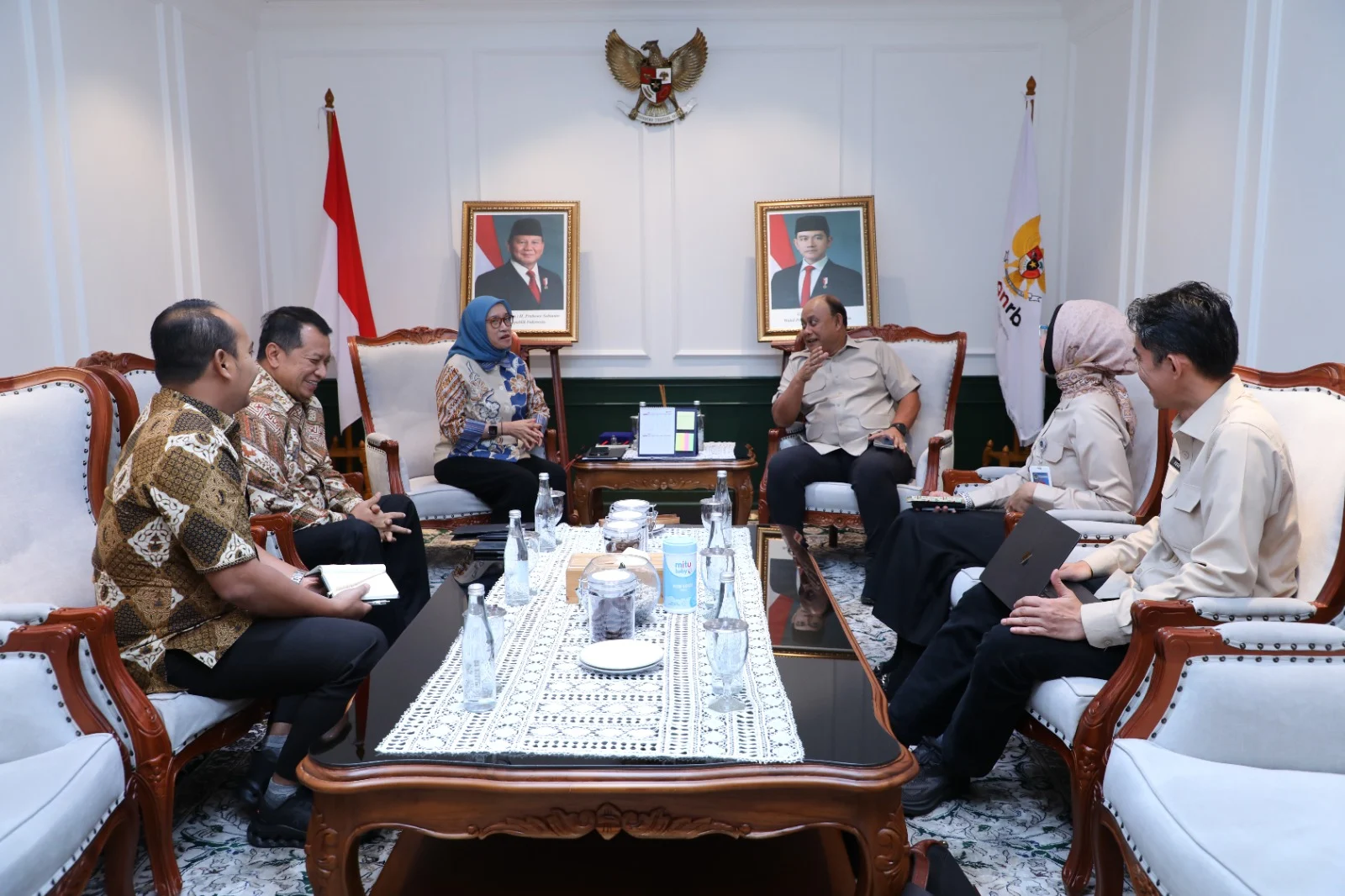 Pengadaan Laptop dan Kaus Kaki di BGN: Kepala BGN Bongkar Anggapan Publik