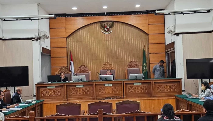 Pengadilan Jakarta Selatan Gugurkan Status Tersangka Sekjen DPR, KPK Dihujat