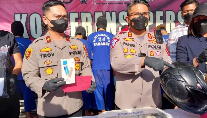 Polisi Tangkap 5 Pelaku Begal Petugas Damkar di Gambir, 4 Masih Buron dan Motif Narkoba Terungkap