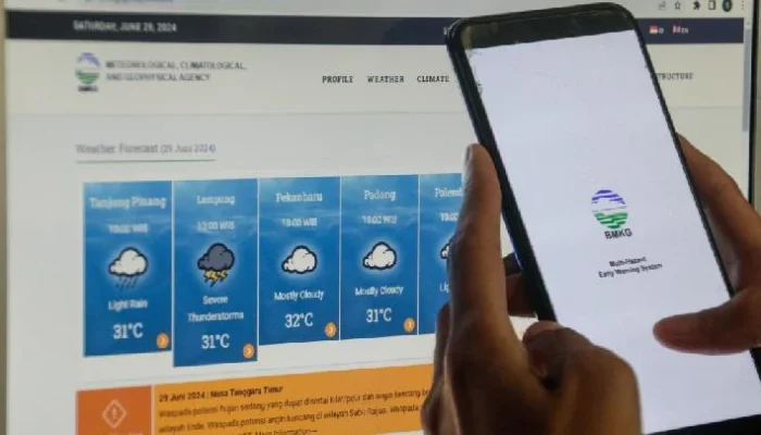 Prediksi Hujan Jabodetabek Hari Ini: Hujan Ringan hingga Lebat, Waspadai Banjir dan Longsor