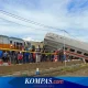 Raffi Ahmad Tiba di Lokasi Kecelakaan Kereta Bekasi Timur, Soroti Kemanusiaan dan Keselamatan Transportasi