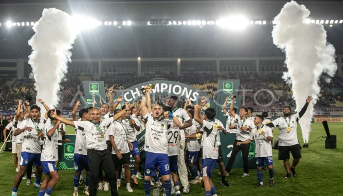 Rekor Mencengangkan PSS Sleman: Juara Liga 2 2025 Bisa Bikin PSIM Yogyakarta & Persis Solo Merasa Kalah Pamor