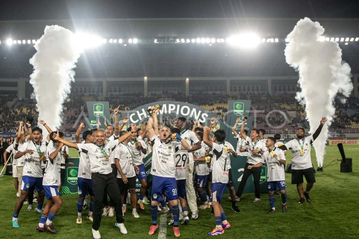 Rekor Mencengangkan PSS Sleman: Juara Liga 2 2025 Bisa Bikin PSIM Yogyakarta & Persis Solo Merasa Kalah Pamor