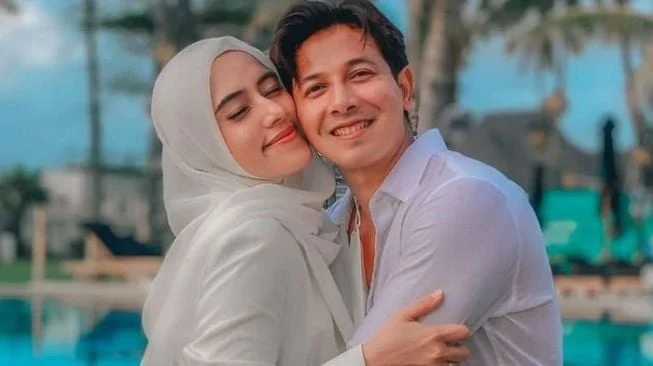 Rumor Perceraian Sonny Septian & Fairuz A. Rafiq Pecah, Kakak Elma Theana Beri Jawaban Bijak