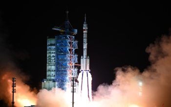 Saturn Tiongkok Luncurkan Satelit Pakistan: Langkah Besar dalam Diplomasi Luar Angkasa