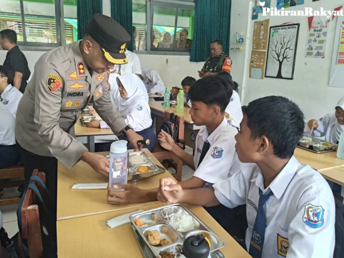Sekolah Kusam di Majalengka Jadi Sorotan Nasional: Kontras Dapur MBG Baru Pancing Aksi Perbaikan