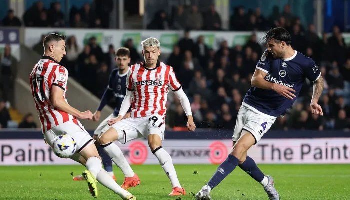 Stoke City vs Millwall: Kemenangan Dramatis Millwall Bawa Mereka Dekat Promosi Otomatis