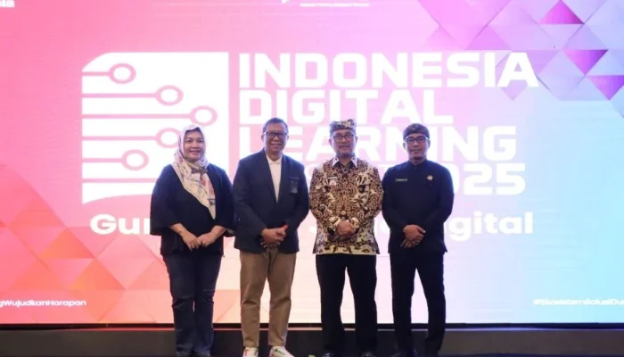 Telkom Ganda Langkah: Tingkatkan Bandwidth Derawan dan Bentuk Generasi Digital Aman melalui CyberHeroes